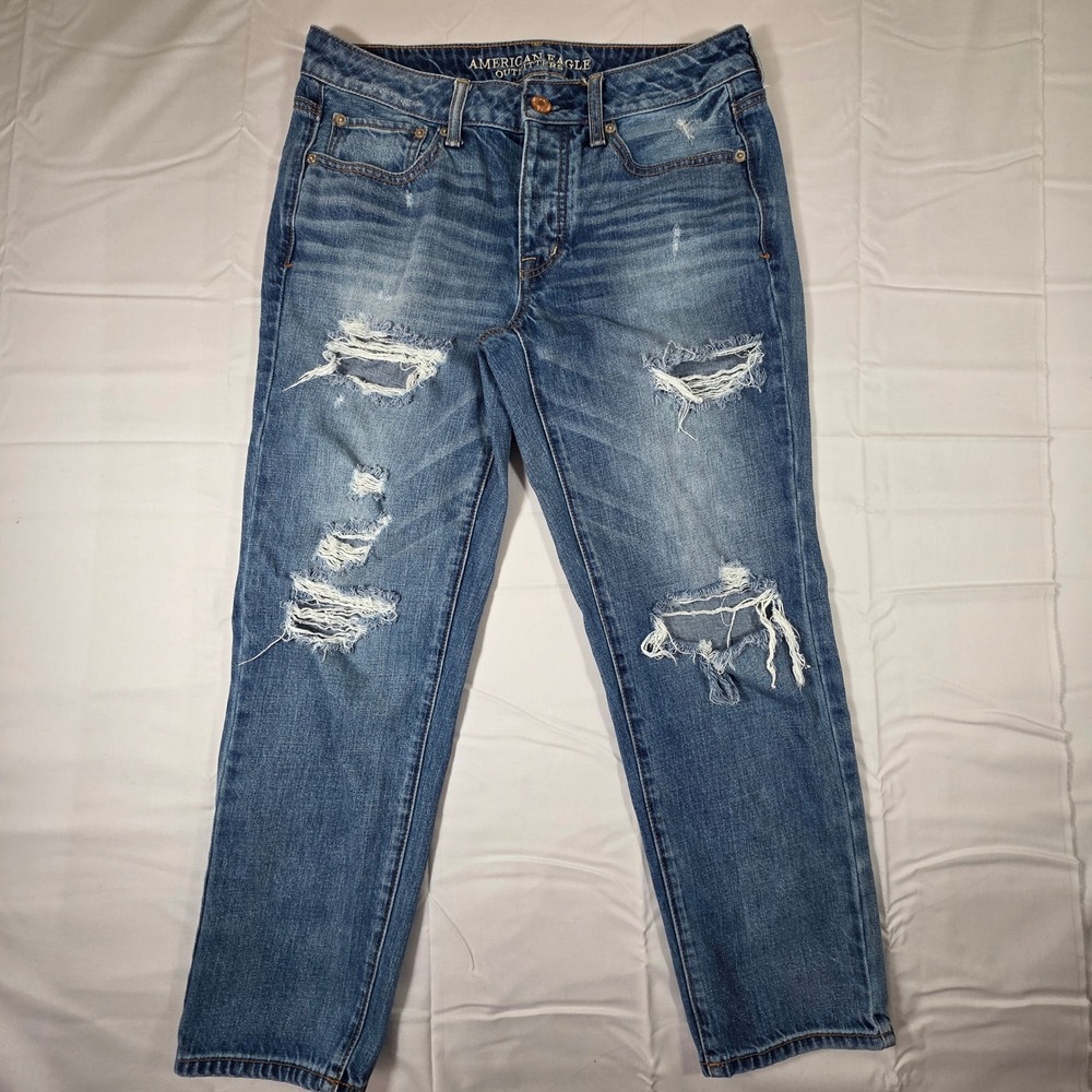 American Eagle Boy Crop Distressed Jeans Medium Wash Denim Womens 6 Distressed